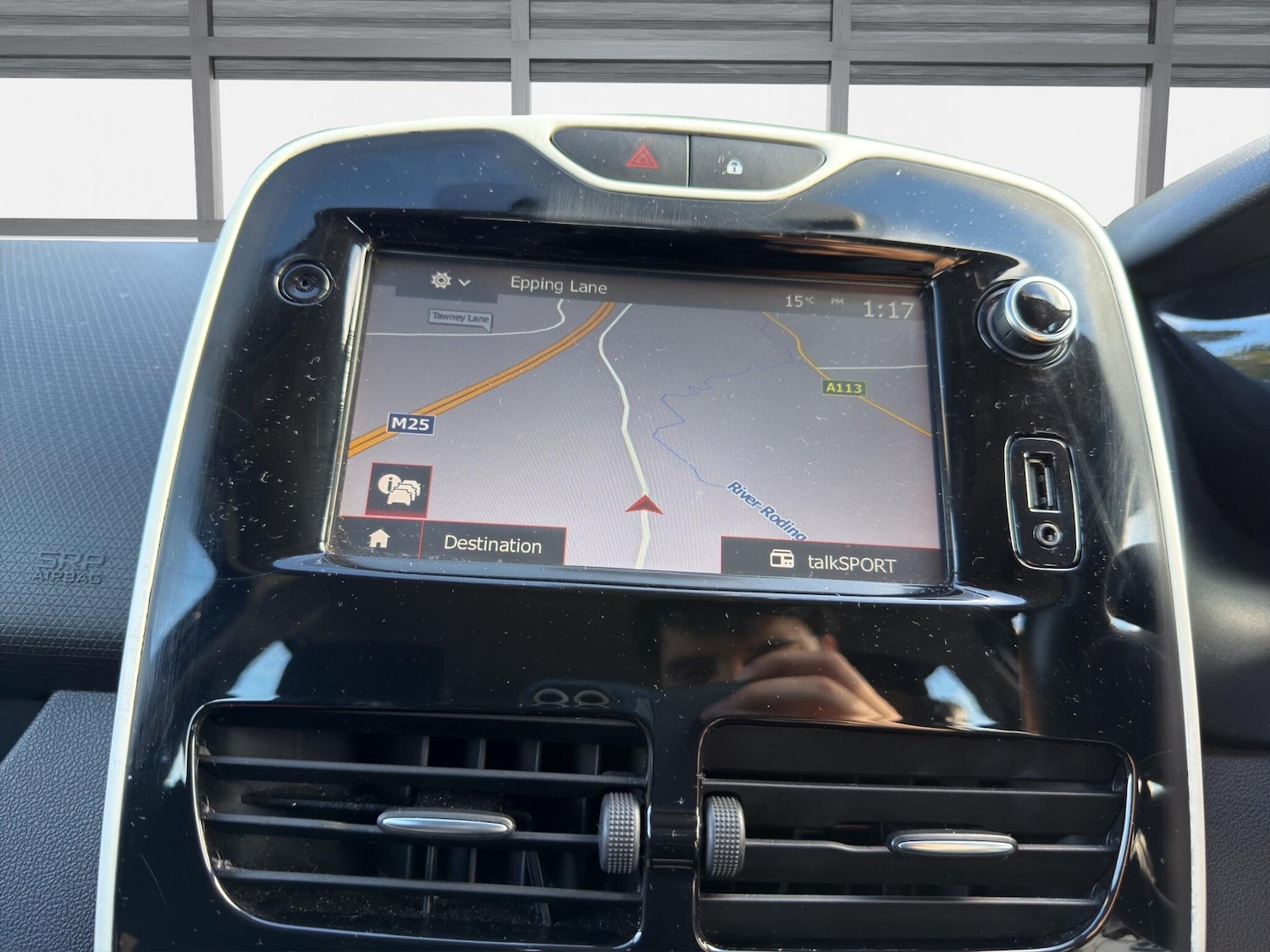 Used Renault Clio 2016 for sale - 77441178: Photo 8