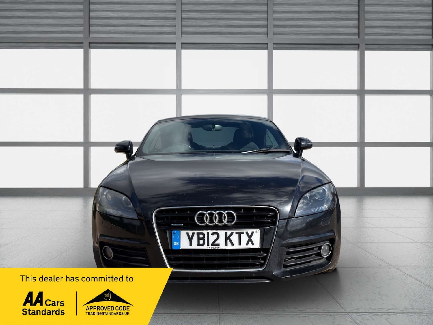 Used Audi TT 2012 for sale - 78140426: Photo 2