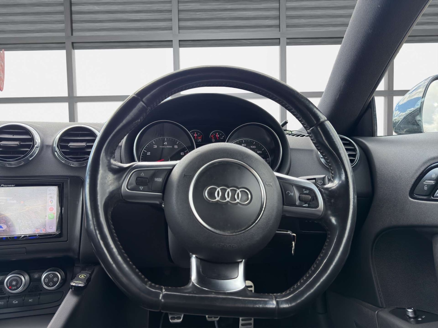 Used Audi TT 2012 for sale - 78140426: Photo 4