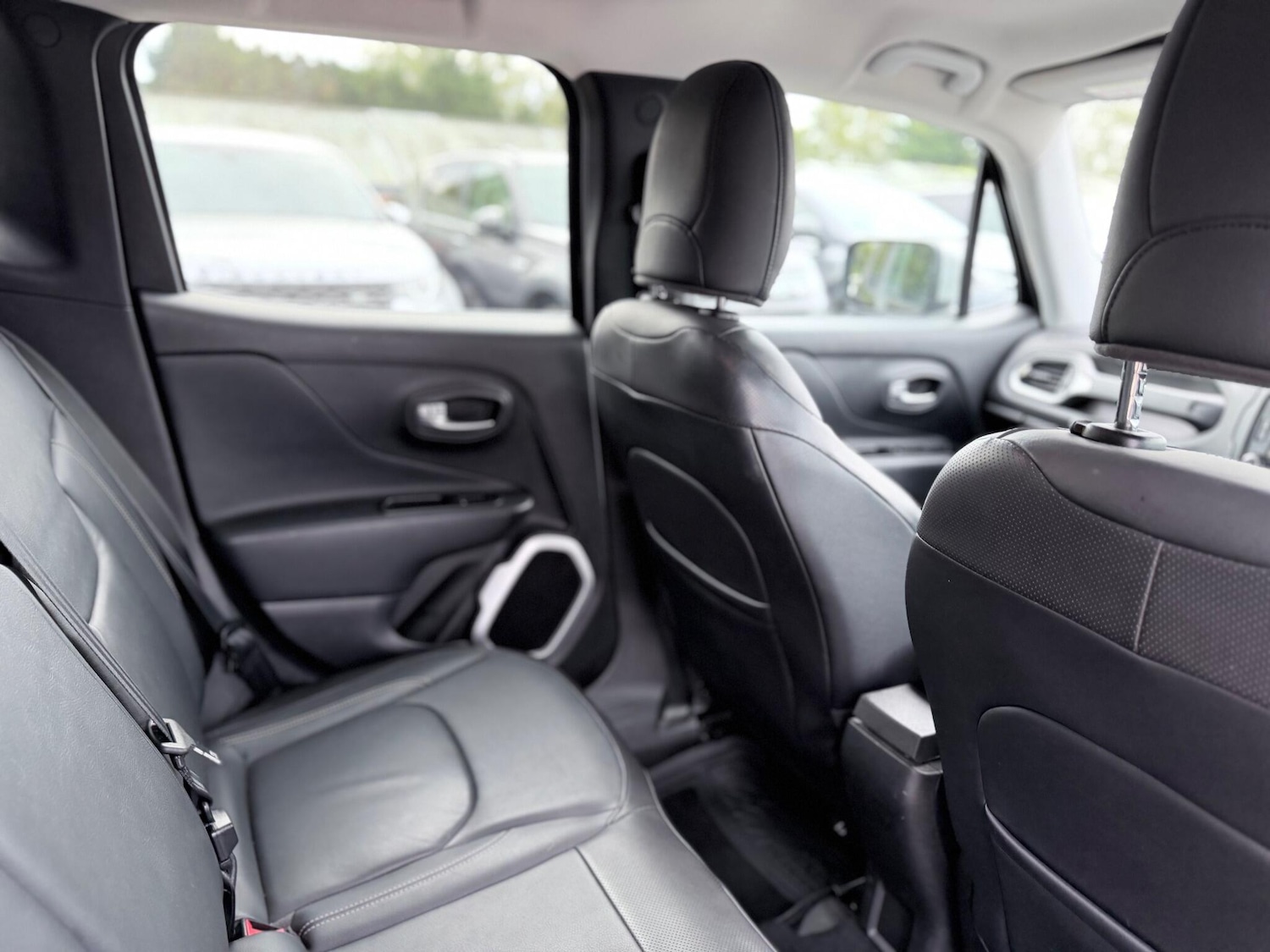 Used Jeep Renegade 2015 for sale - 76995212: Photo 44