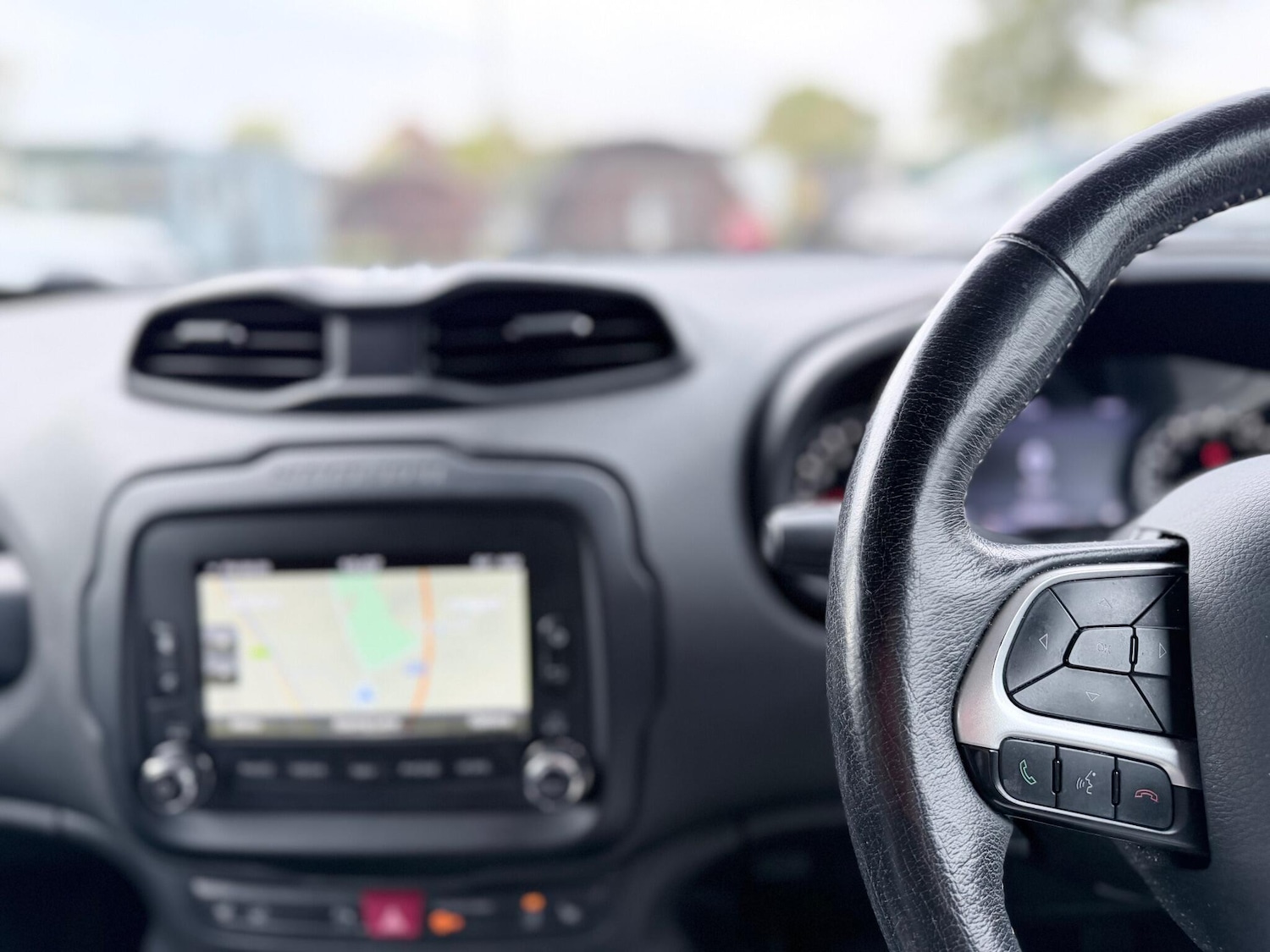 Used Jeep Renegade 2015 for sale - 76995212: Photo 53