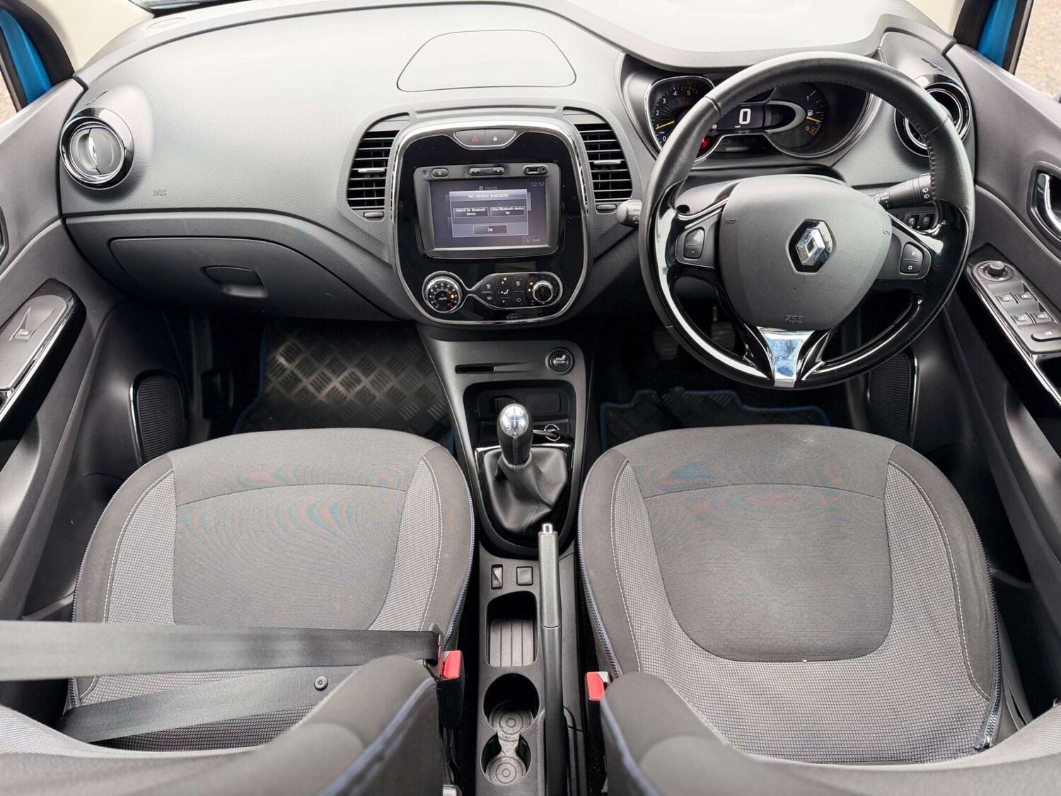 Used Renault Captur 2015 for sale - 77946160: Photo 29