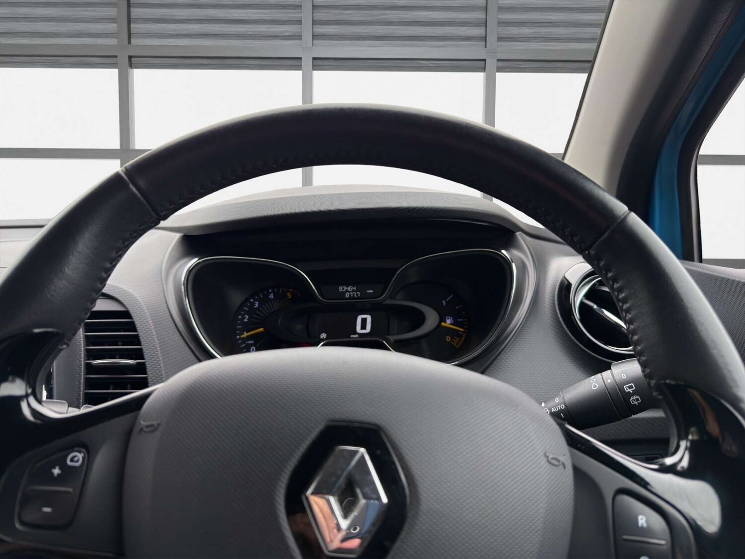 Used Renault Captur 2015 for sale - 77946160: Photo 56