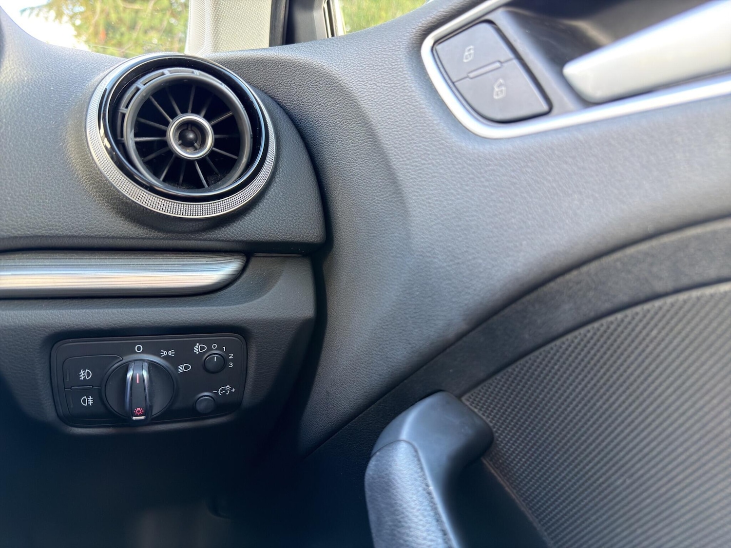 Used Audi A3 2014 for sale - 77229960: Photo 33