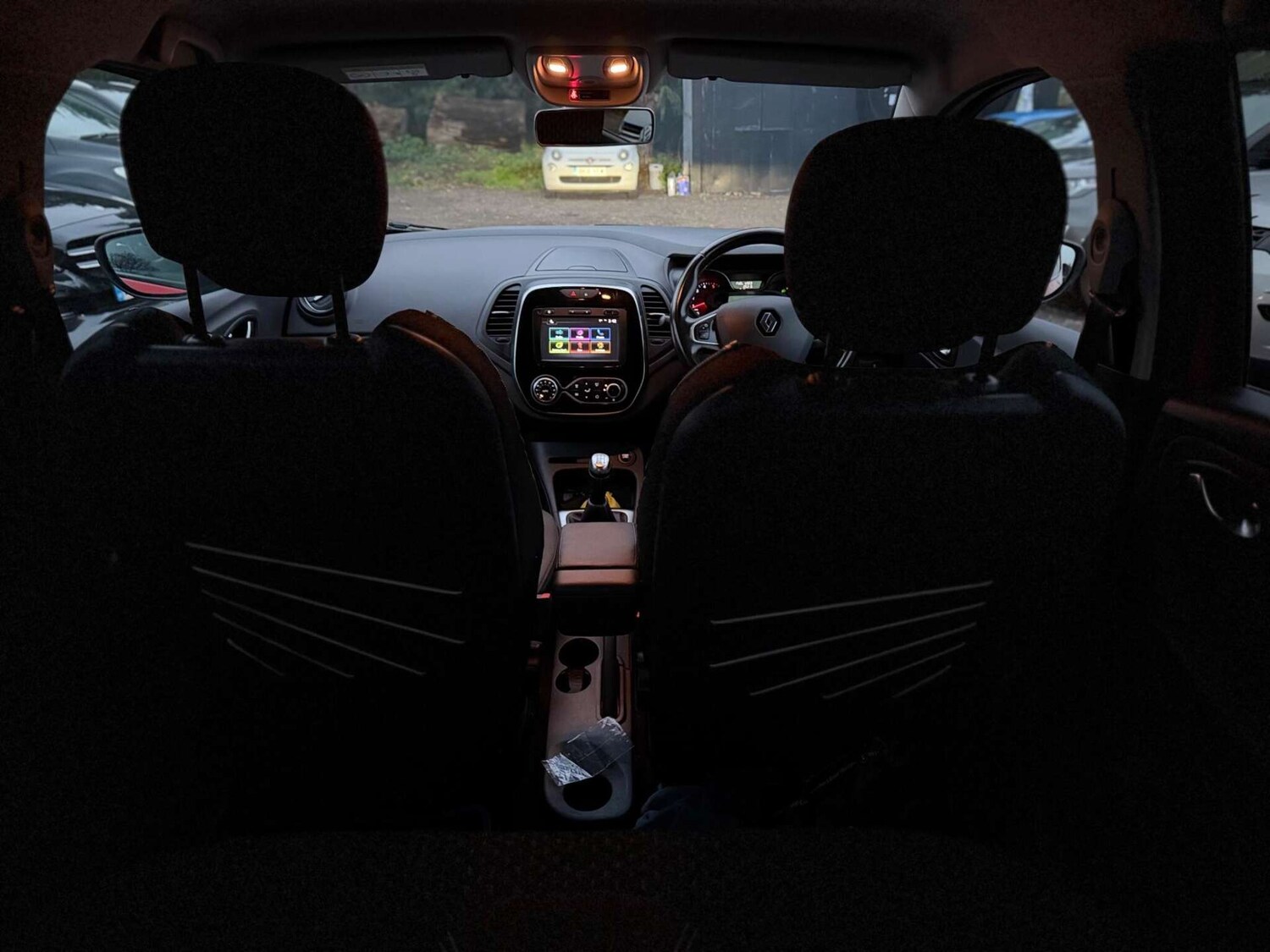 Used Renault Captur 2017 for sale - 77946162: Photo 40