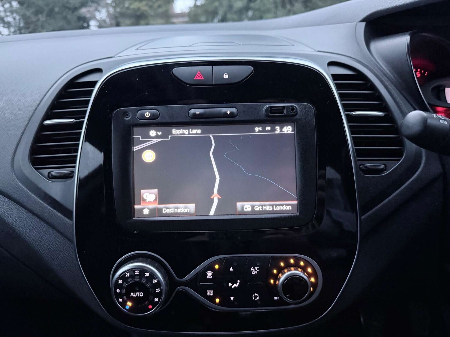 Used Renault Captur 2017 for sale - 77946162: Photo 55