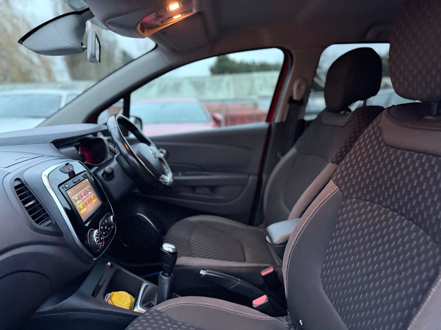 Used Renault Captur 2017 for sale - 77946162: Photo 67