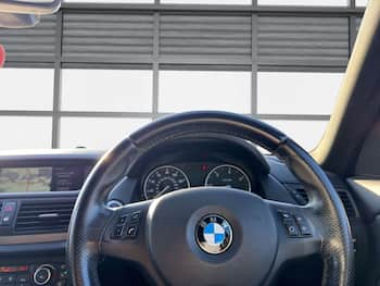 Used BMW X1 2011 for sale - 79640308: Photo