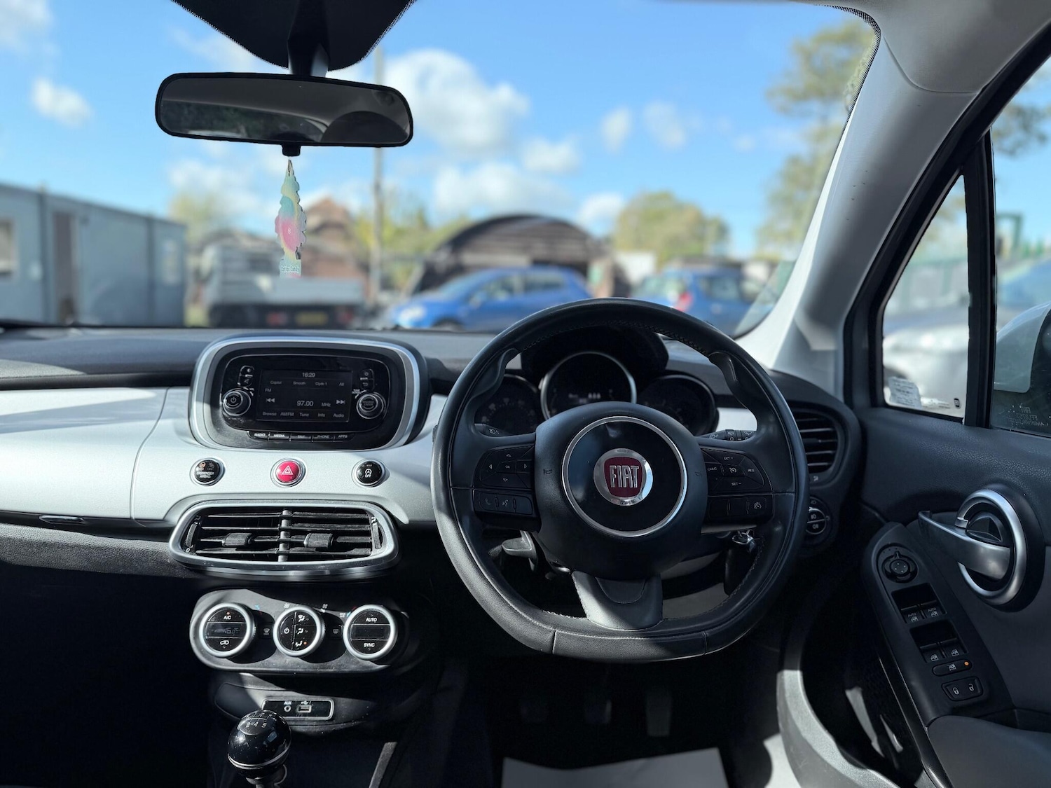 Used Fiat 500X 2015 for sale - 76370873: Photo 35