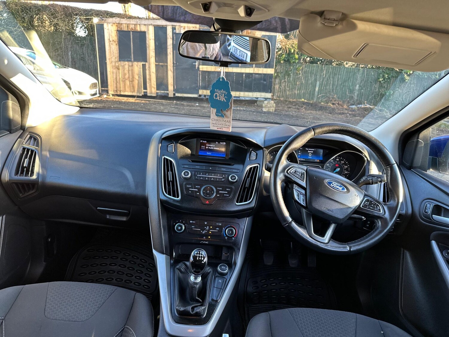 Vehicle 29