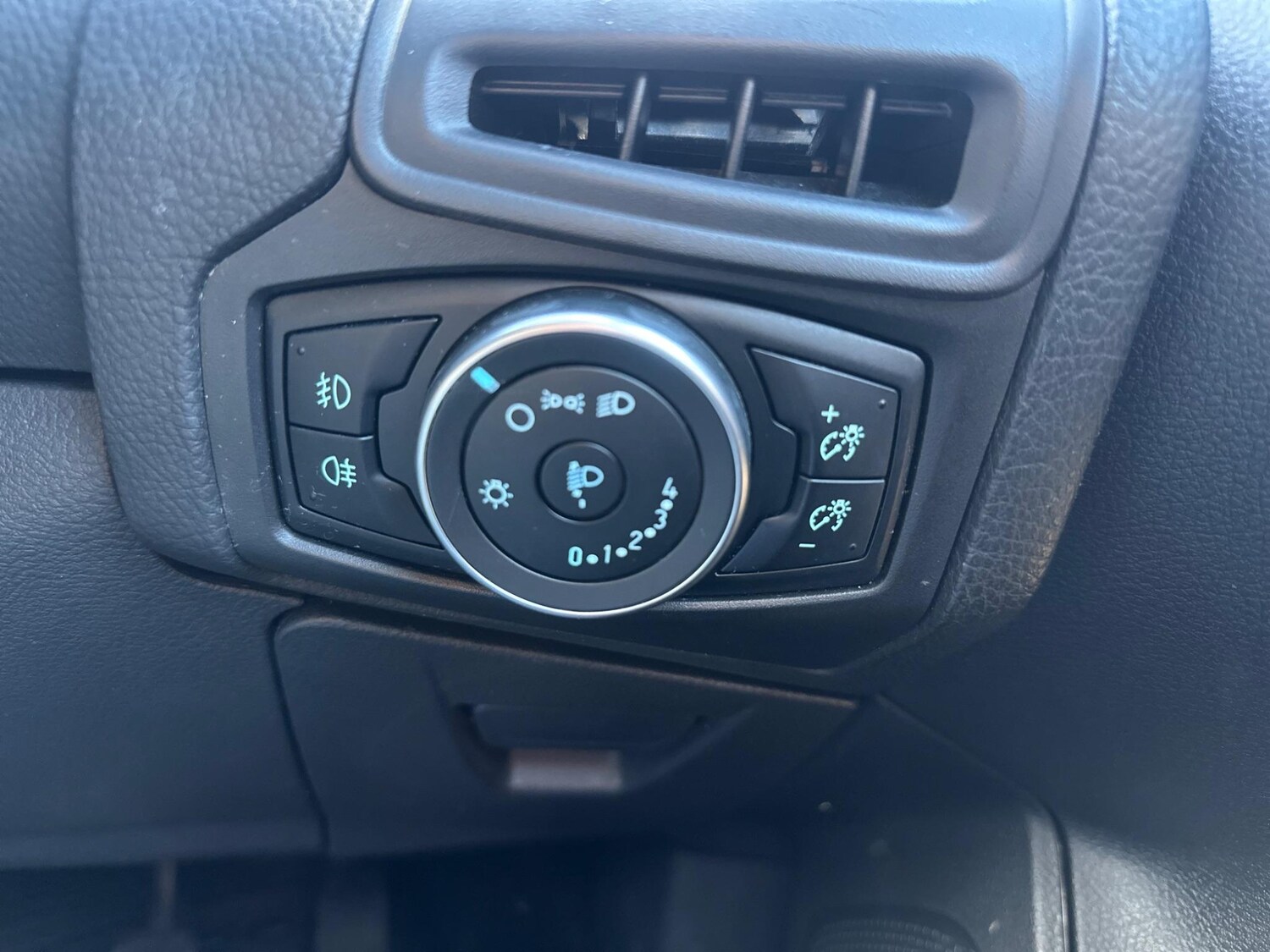 Vehicle 33