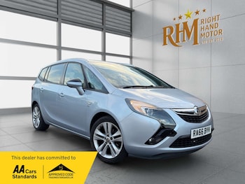 Used Vauxhall Zafira Tourer 2016 for sale - 78664136: Photo