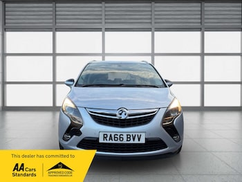 Used Vauxhall Zafira Tourer 2016 for sale - 78664136: Photo
