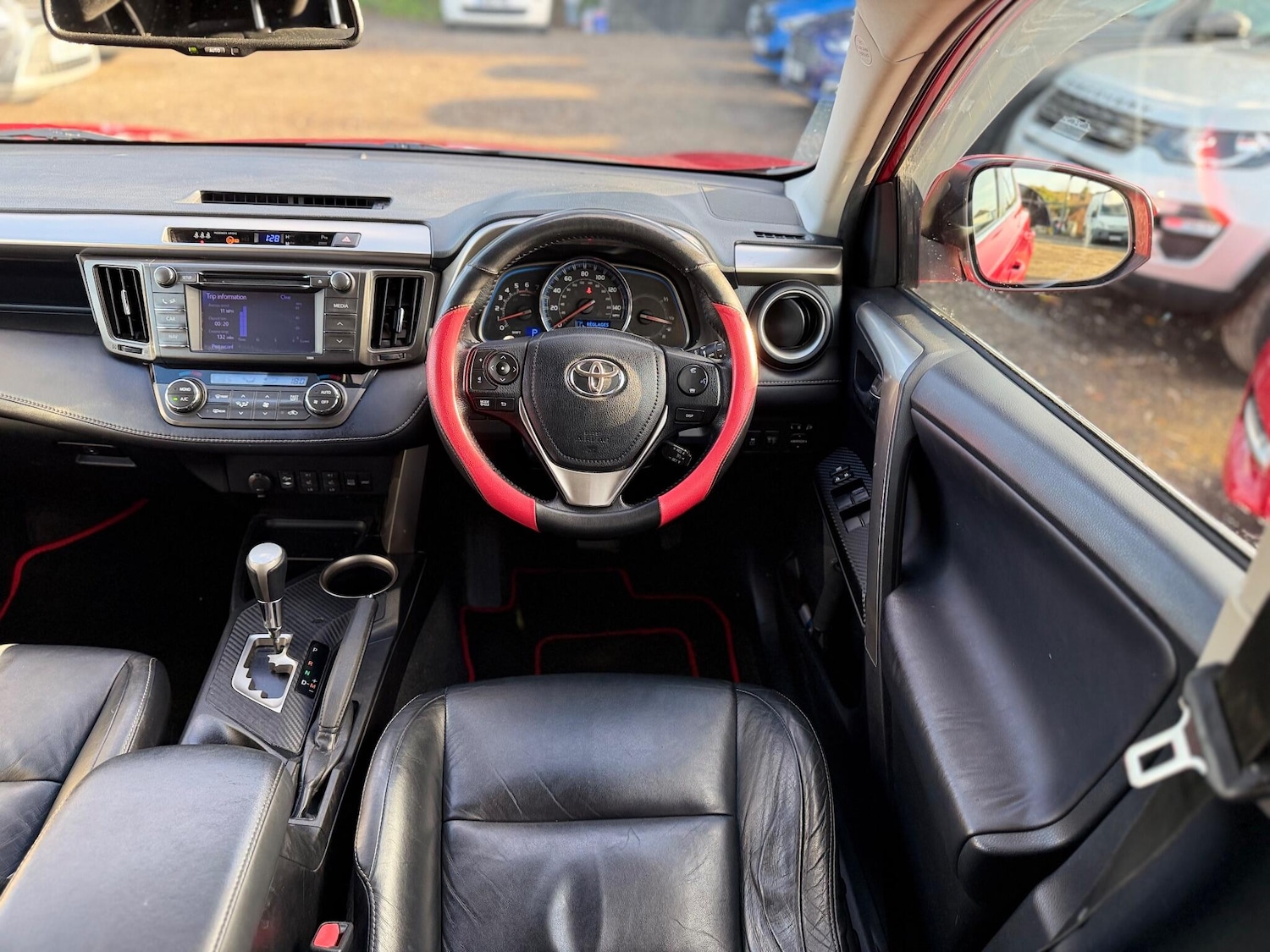 Used Toyota RAV4 2013 for sale - 76942481: Photo 30