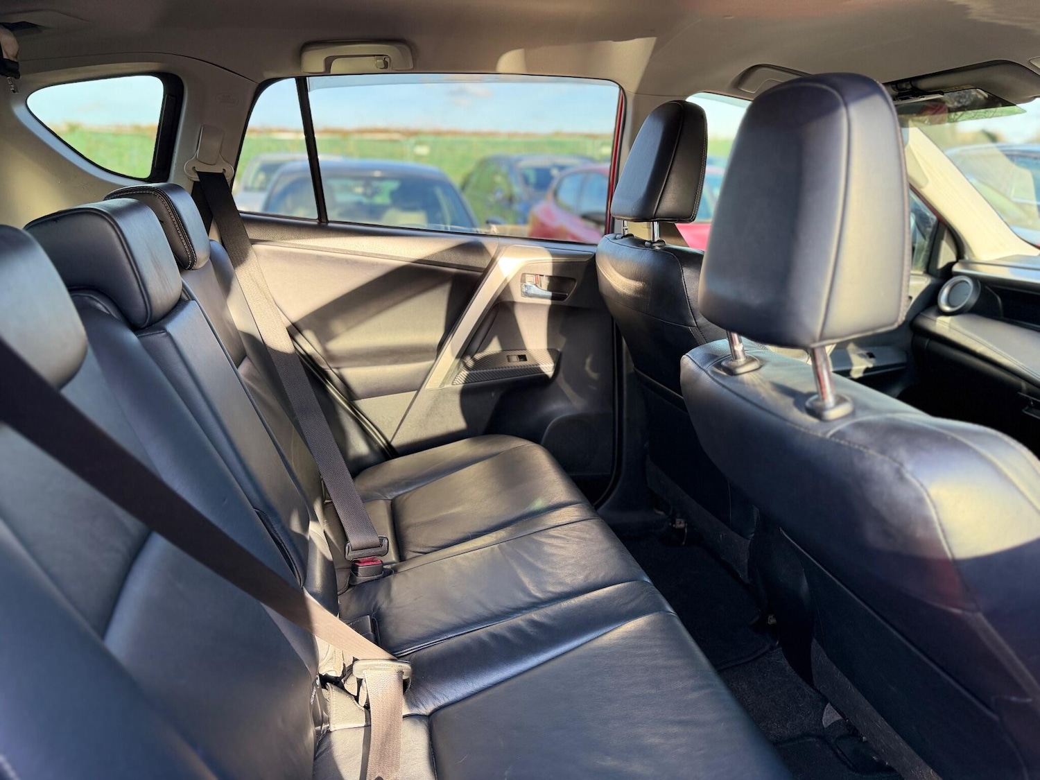 Used Toyota RAV4 2013 for sale - 76942481: Photo 40