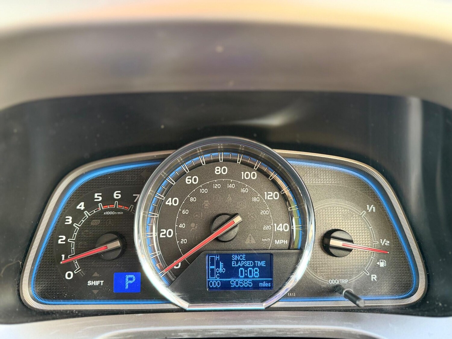 Used Toyota RAV4 2013 for sale - 76942481: Photo 64