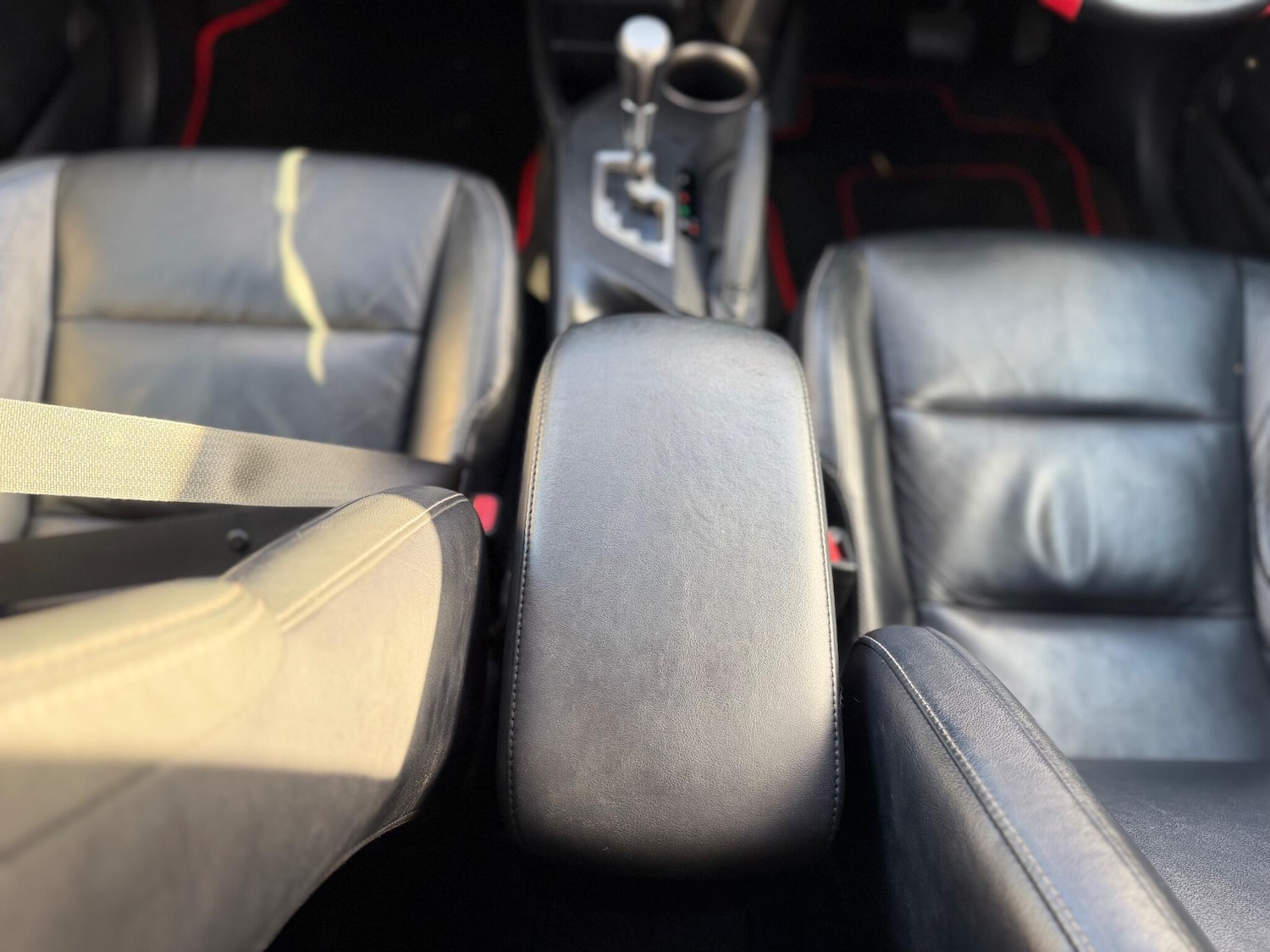 Used Toyota RAV4 2013 for sale - 76942481: Photo 75