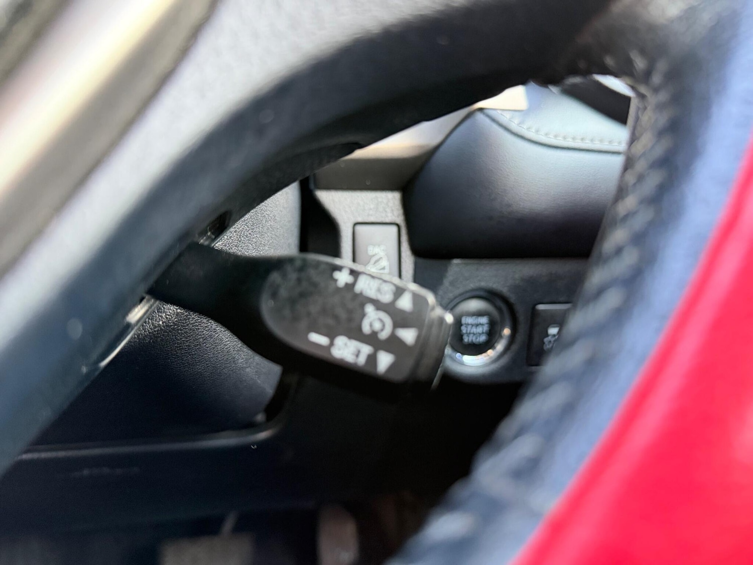 Used Toyota RAV4 2013 for sale - 76942481: Photo 92