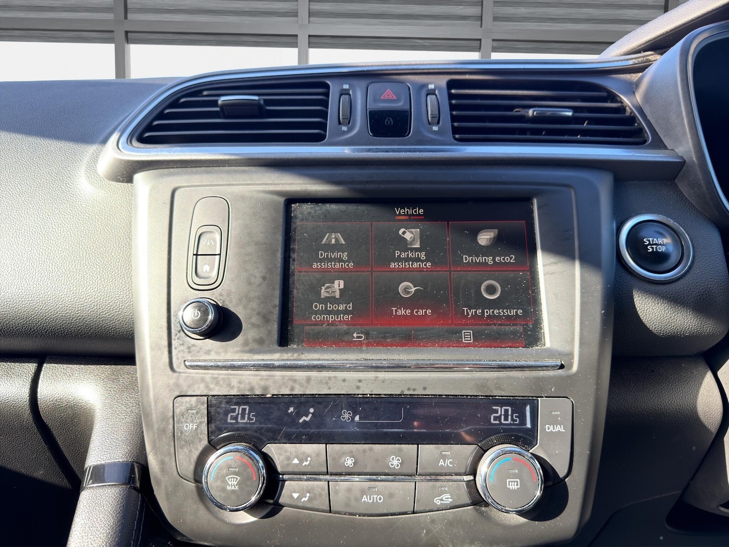 Used Renault Kadjar 2017 for sale - 77559628: Photo 41