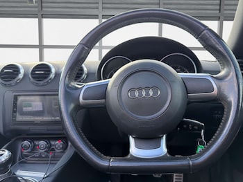 Used Audi TT 2009 for sale - 78476142: Photo