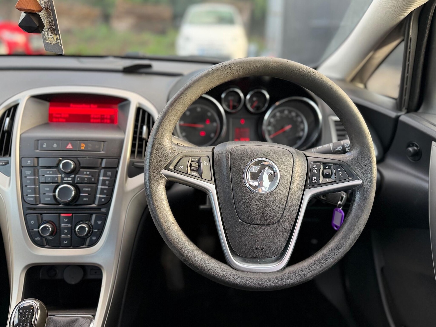 Used Vauxhall Astra 2011 for sale - 77050276: Photo 10