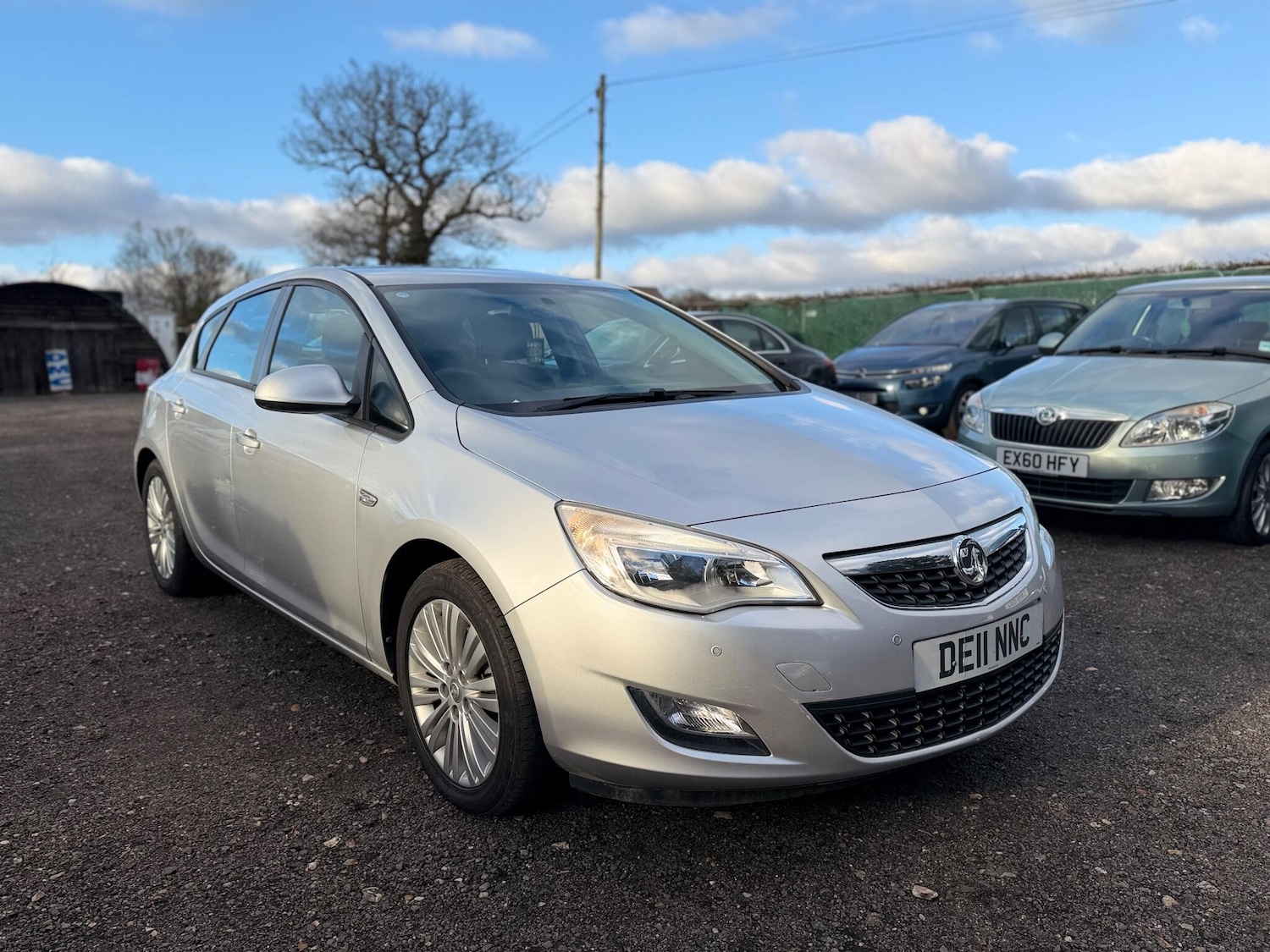 Used Vauxhall Astra 2011 for sale - 77050276: Photo 12