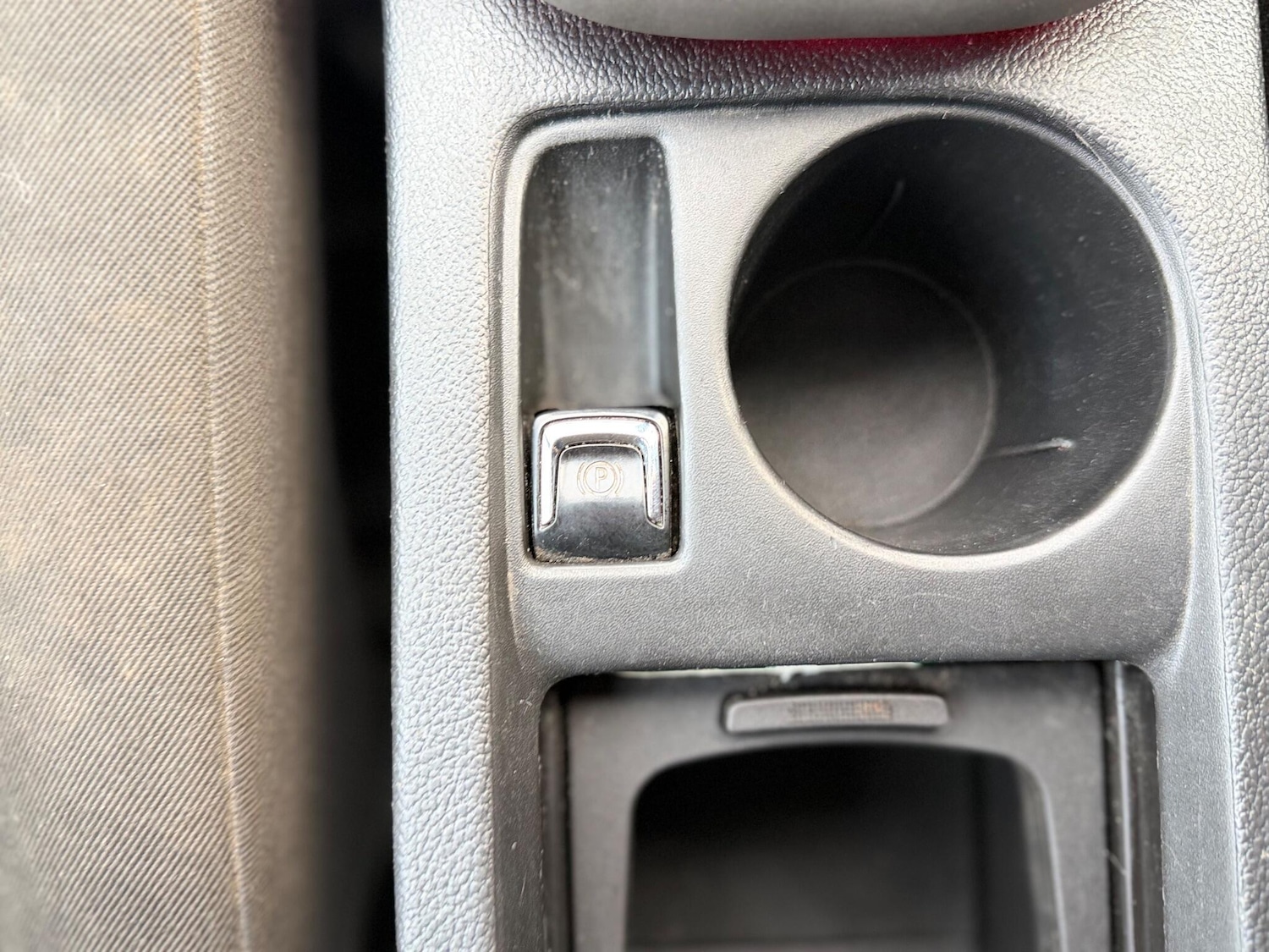 Used Vauxhall Astra 2011 for sale - 77050276: Photo 44