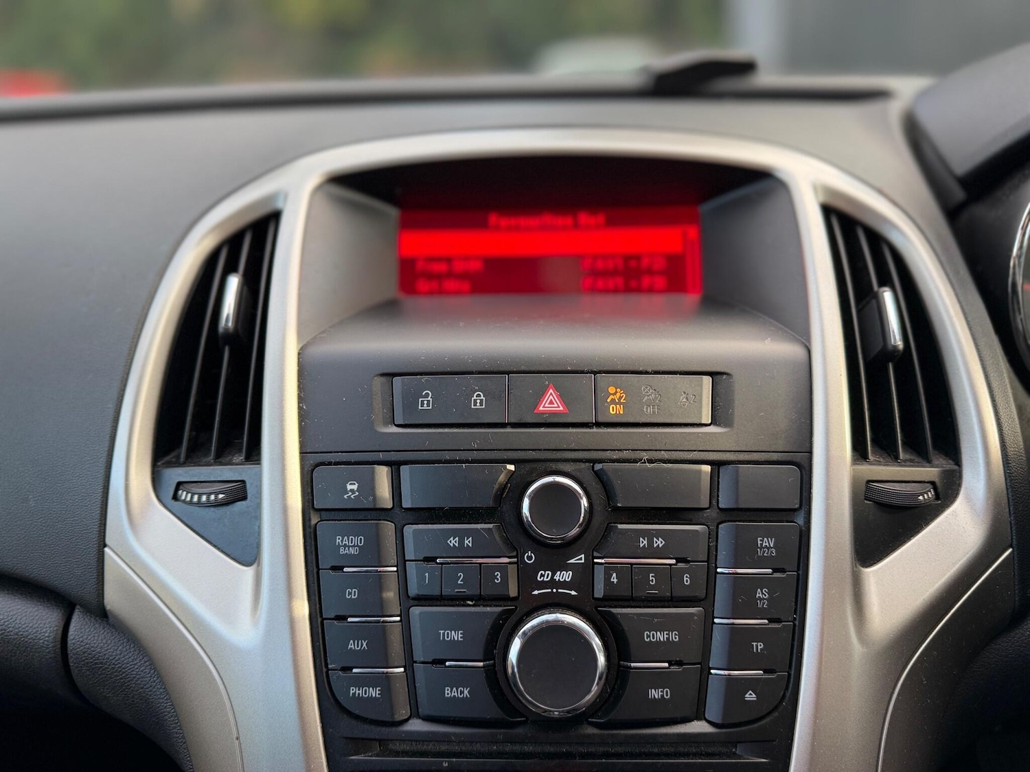 Used Vauxhall Astra 2011 for sale - 77050276: Photo 52