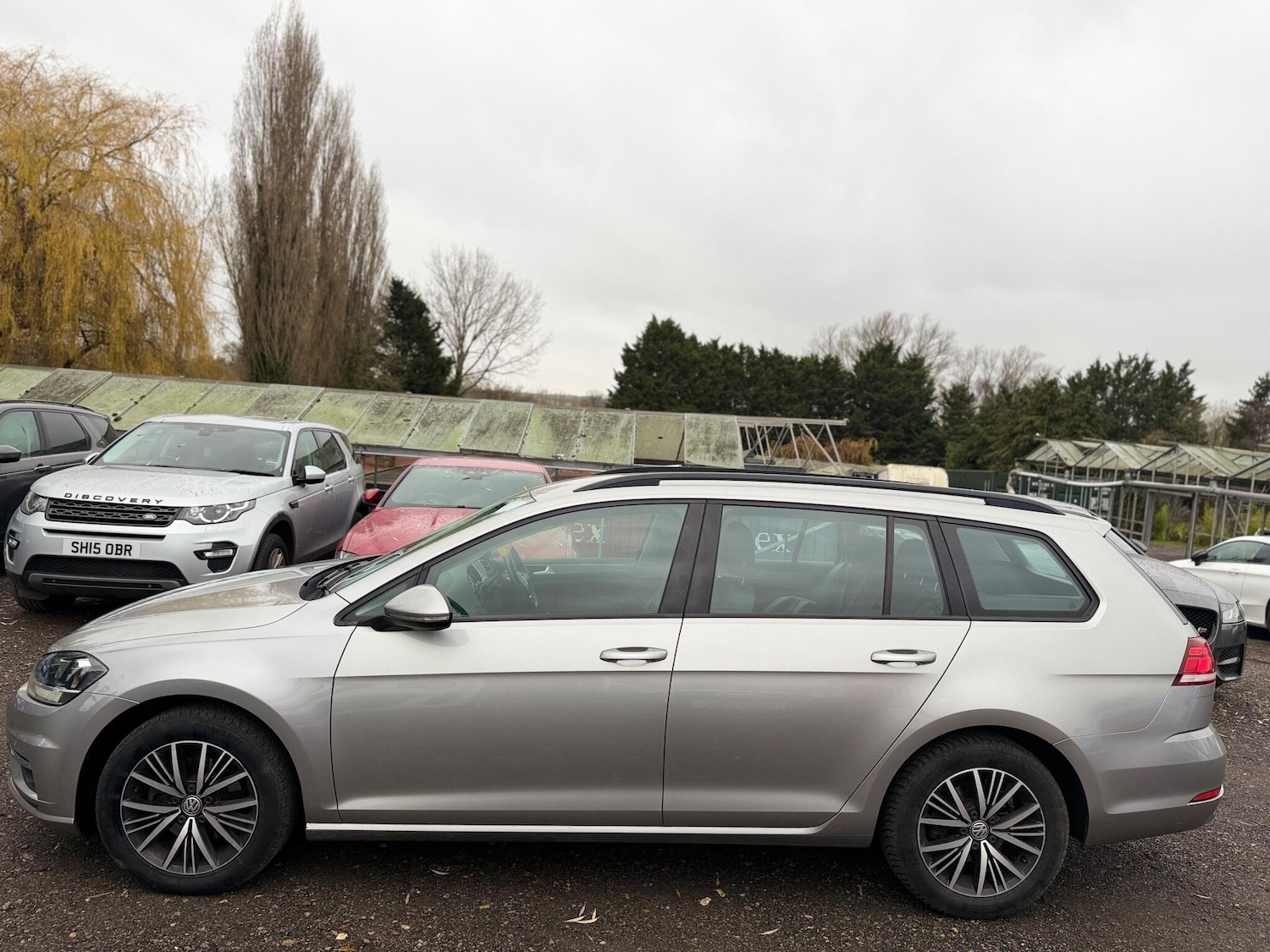 Used Volkswagen Golf 2017 for sale - 76926935: Photo 21