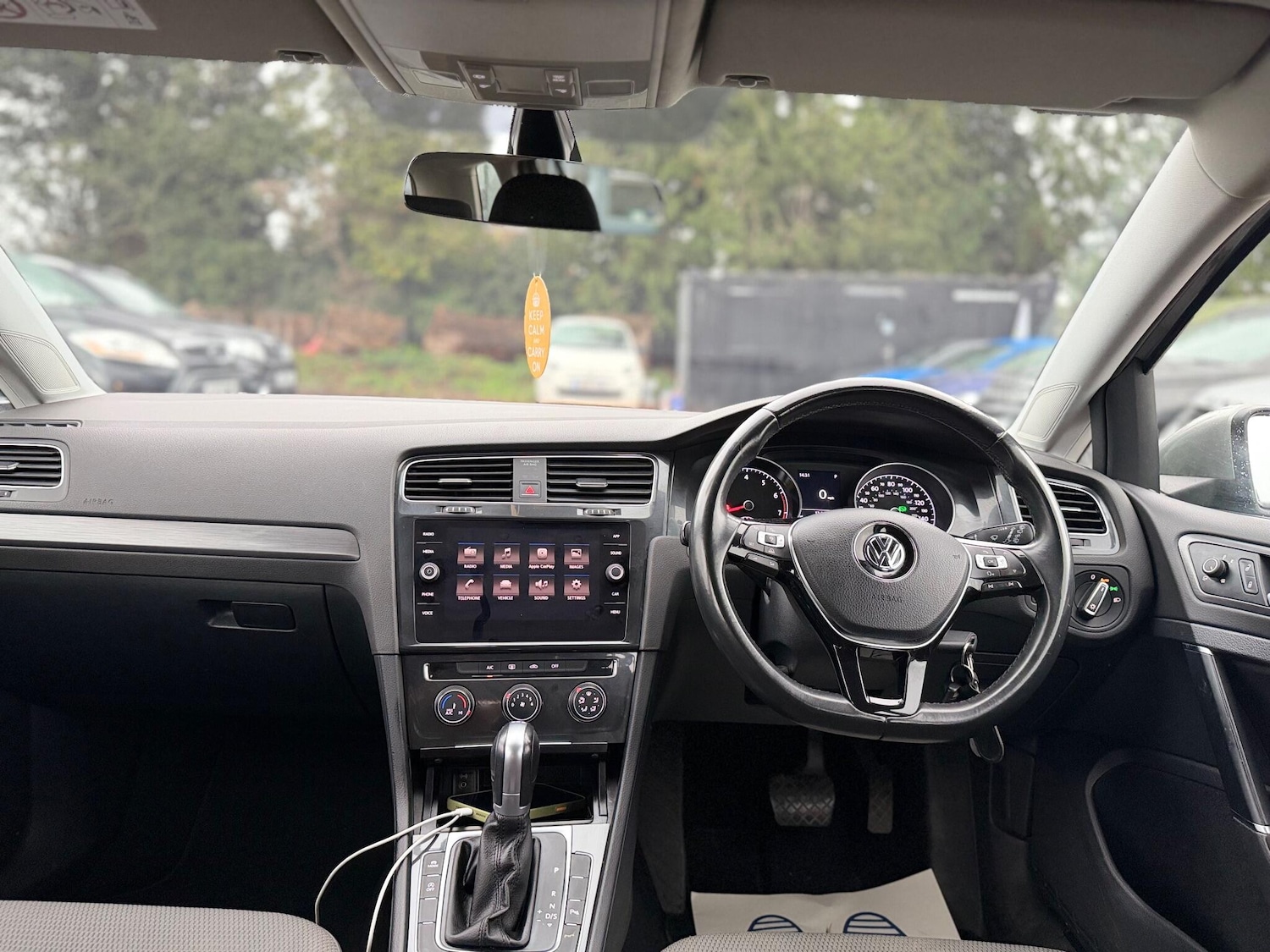 Used Volkswagen Golf 2017 for sale - 76926935: Photo 31