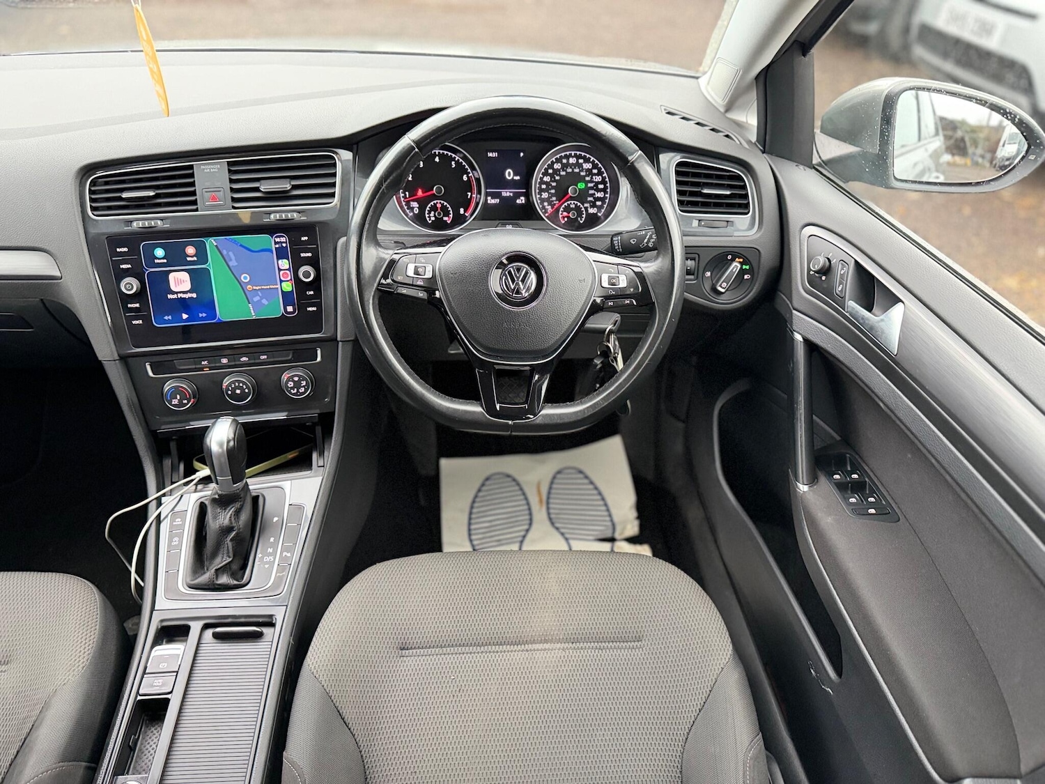 Used Volkswagen Golf 2017 for sale - 76926935: Photo 33