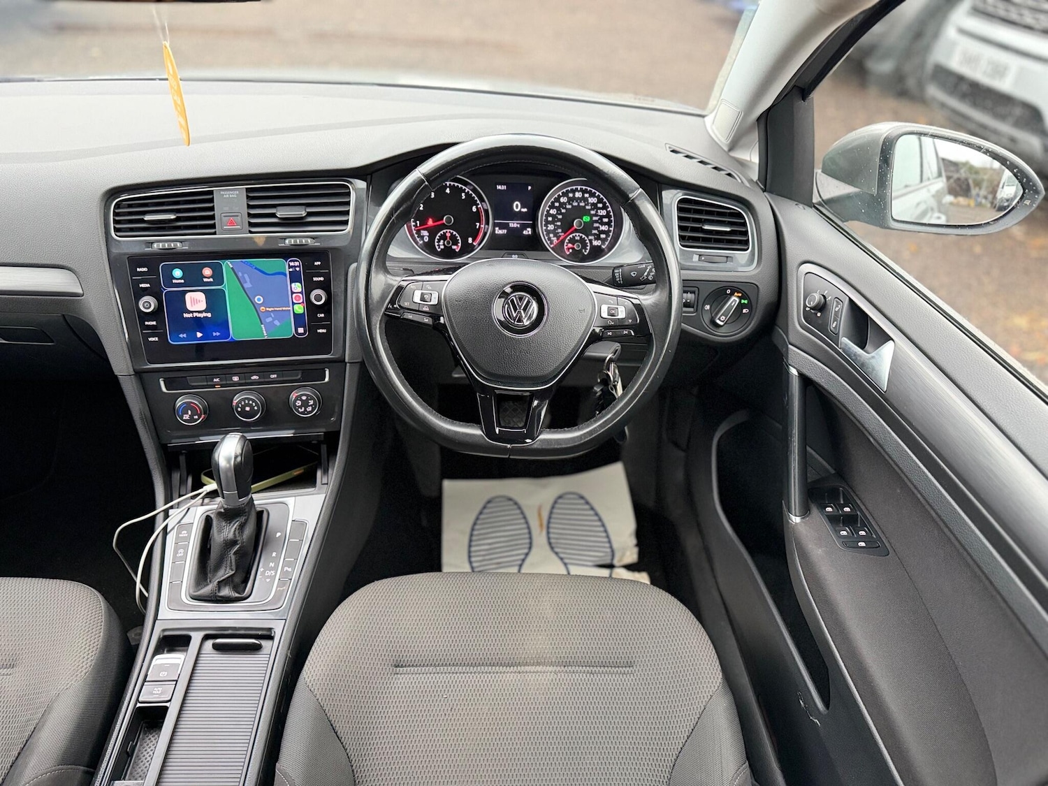 Used Volkswagen Golf 2017 for sale - 76926935: Photo 35