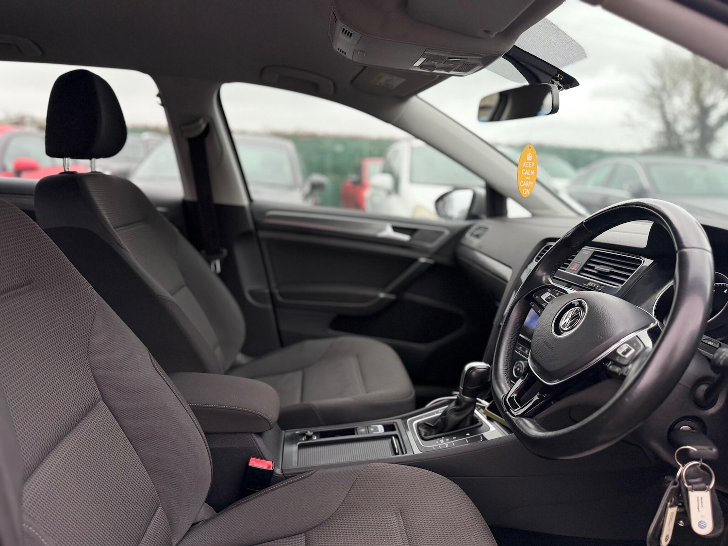 Used Volkswagen Golf 2017 for sale - 76926935: Photo 42