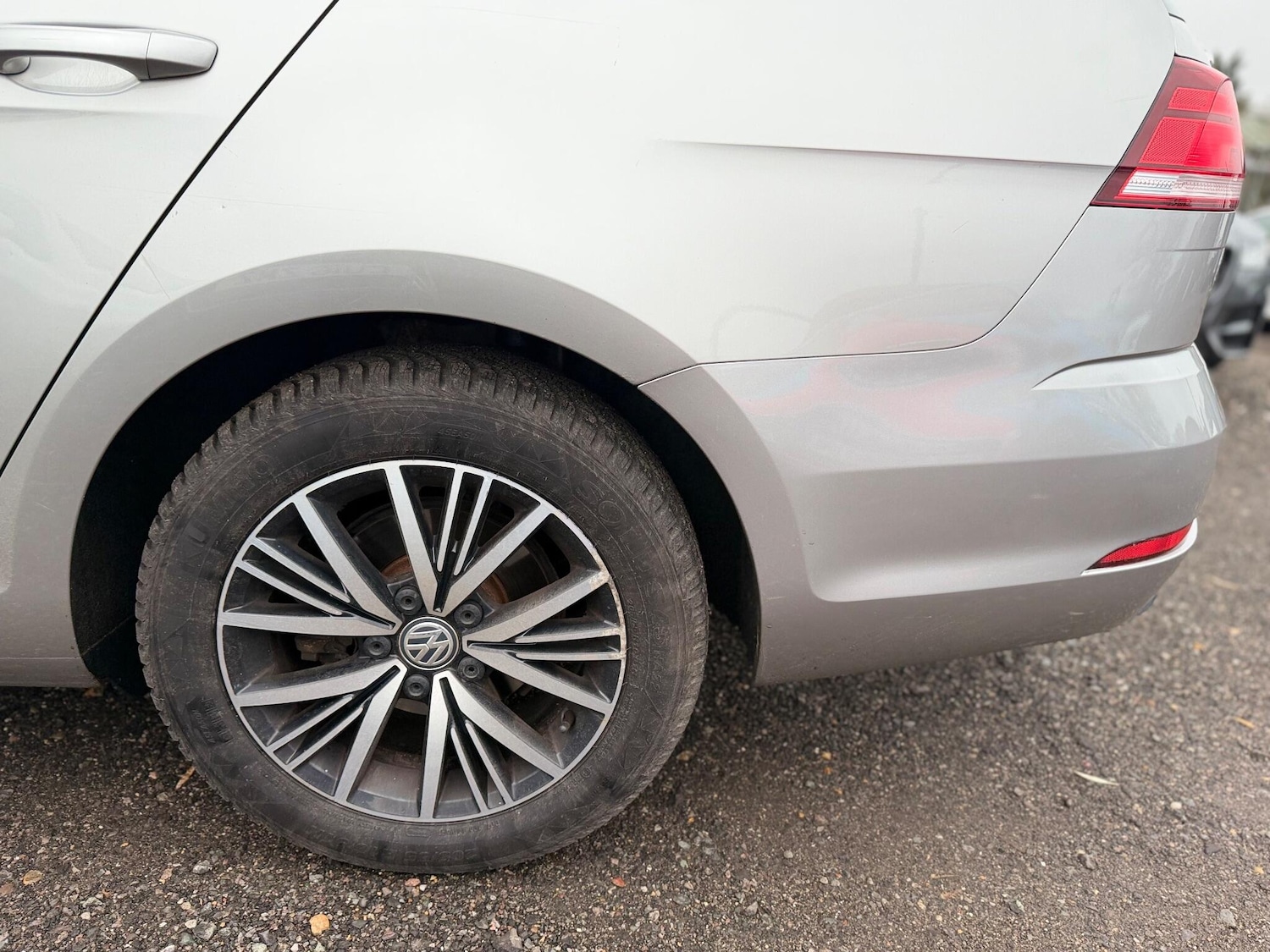 Used Volkswagen Golf 2017 for sale - 76926935: Photo 56