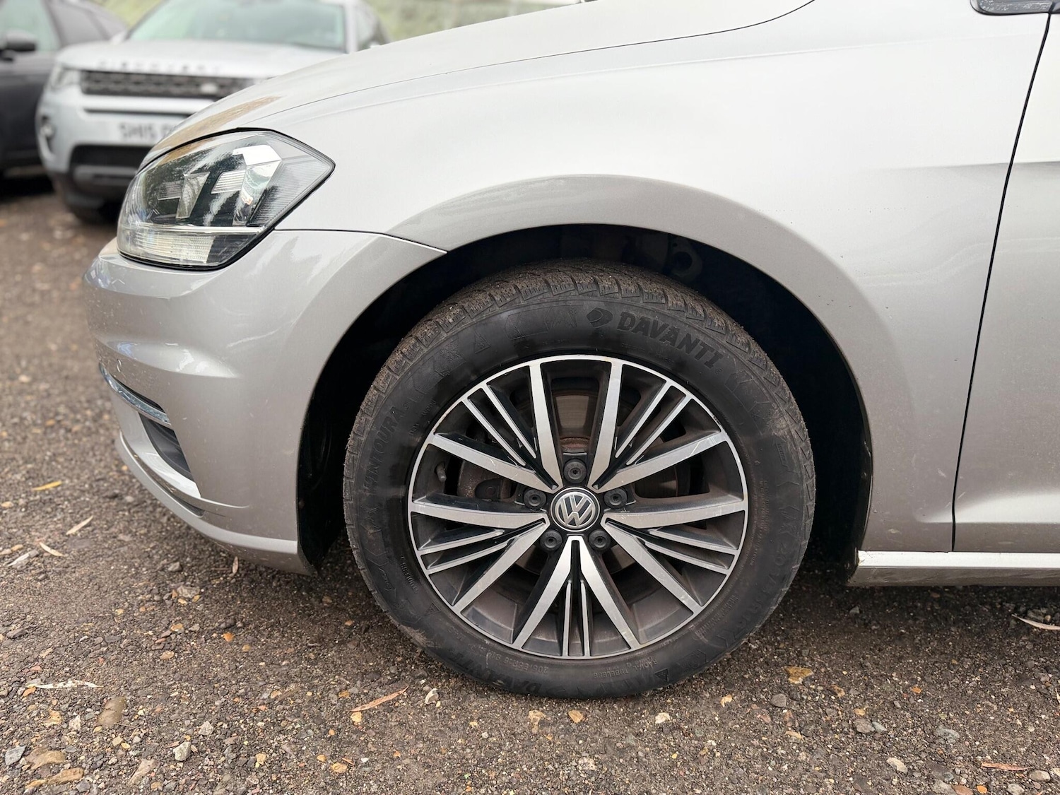 Used Volkswagen Golf 2017 for sale - 76926935: Photo 57