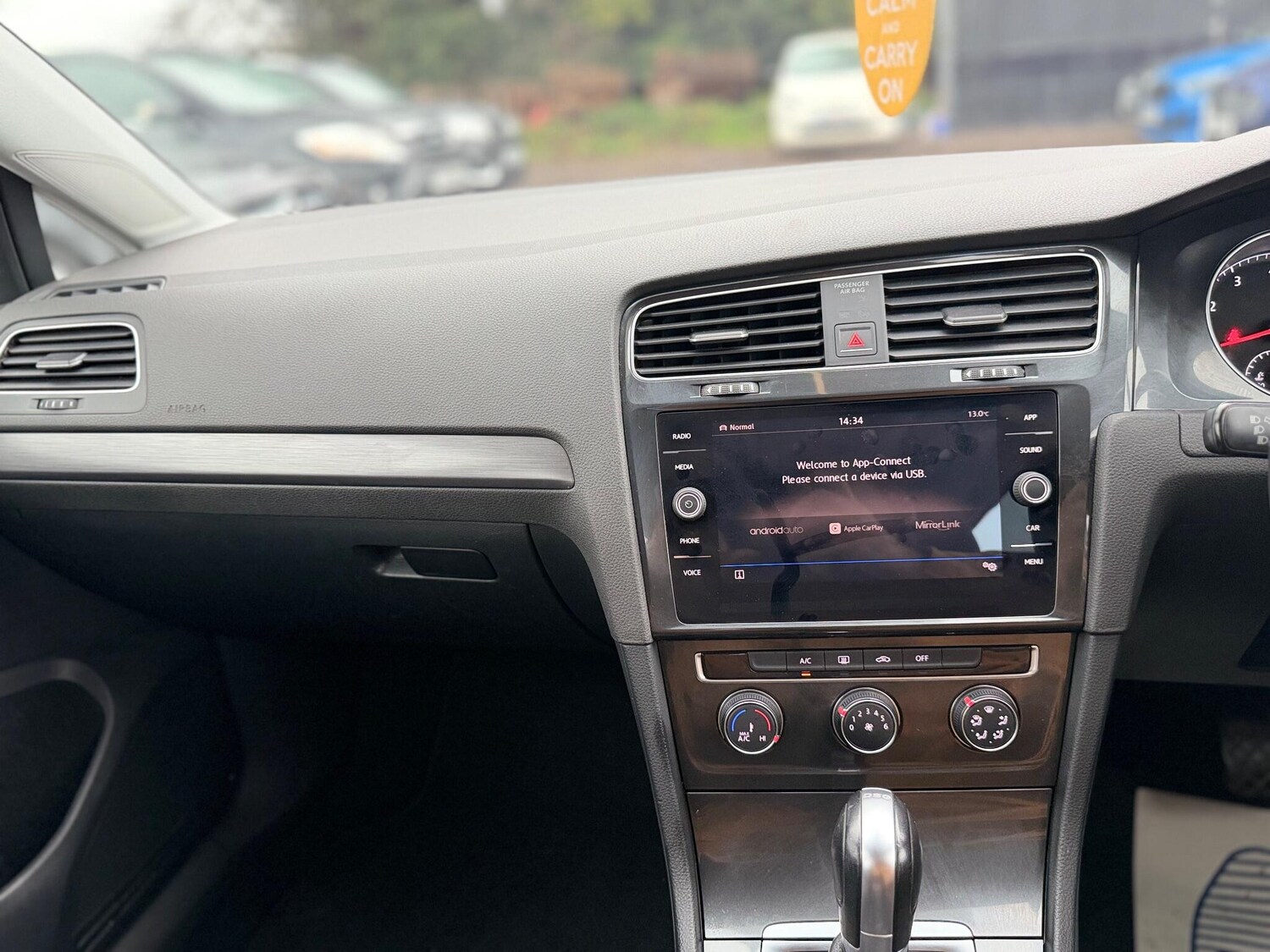 Used Volkswagen Golf 2017 for sale - 76926935: Photo 60