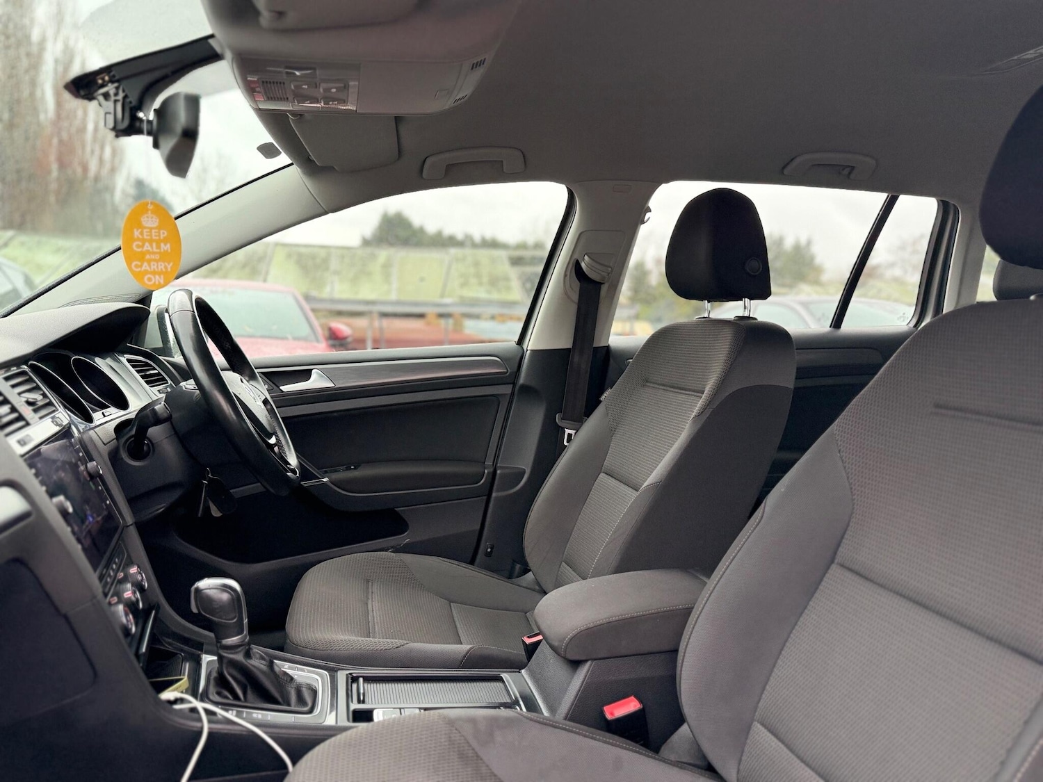 Used Volkswagen Golf 2017 for sale - 76926935: Photo 7