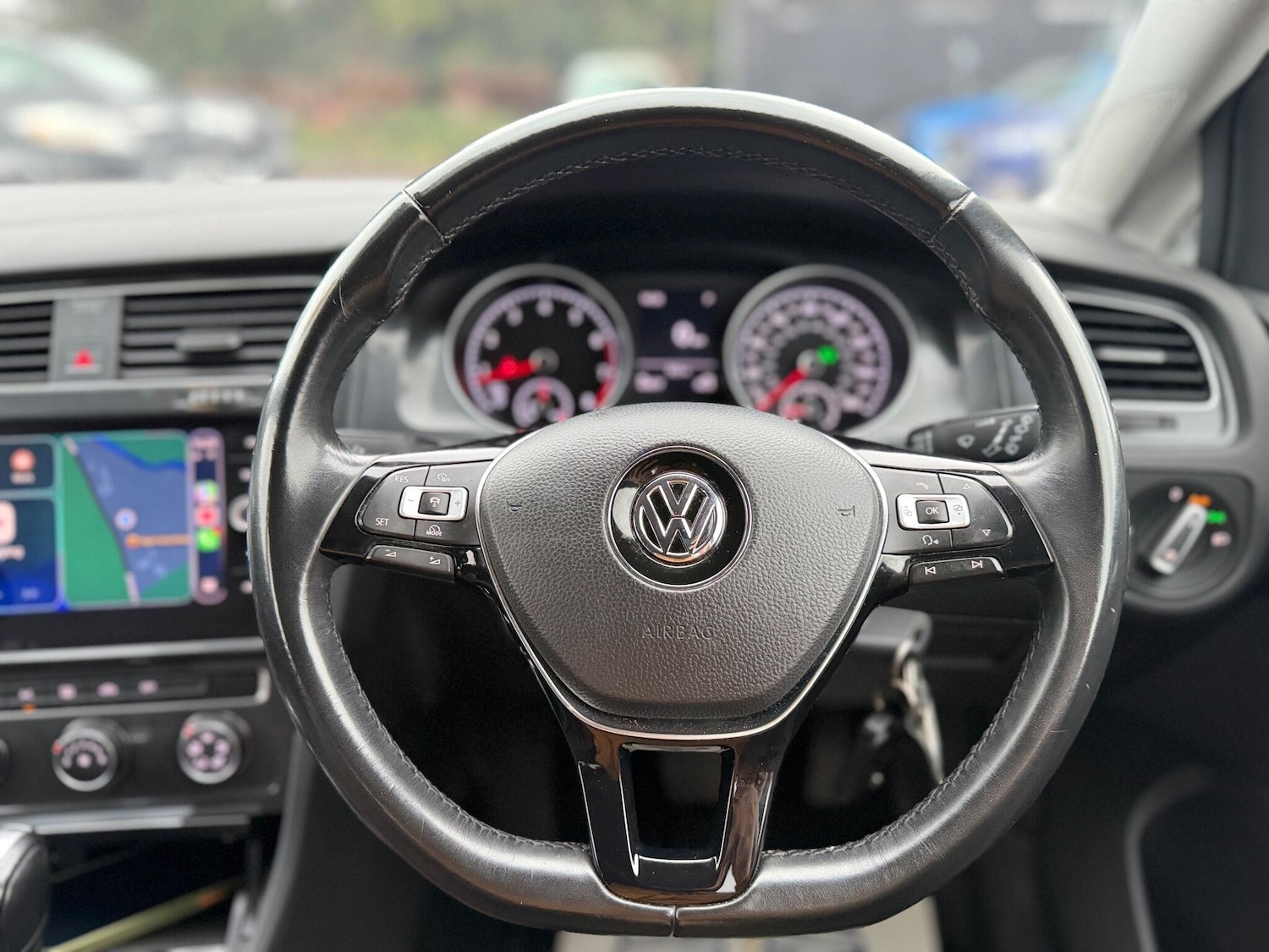 Used Volkswagen Golf 2017 for sale - 76926935: Photo 8