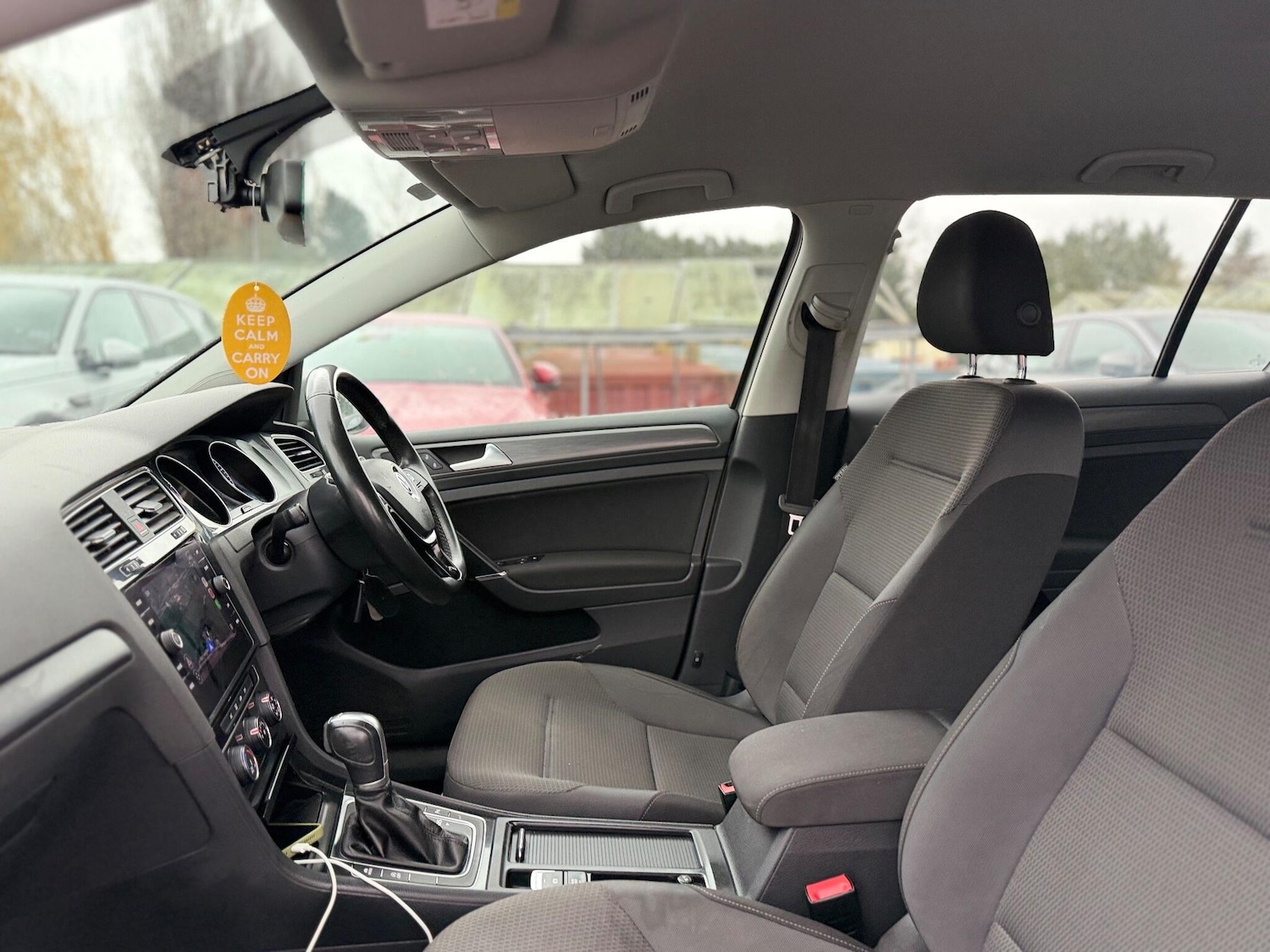 Used Volkswagen Golf 2017 for sale - 76926935: Photo 80