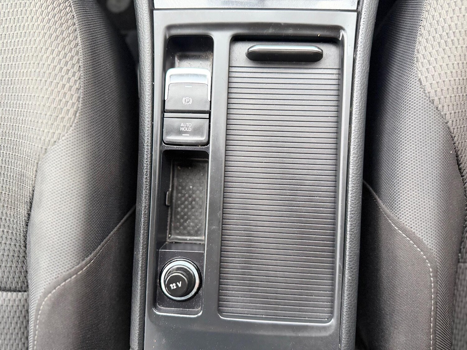 Used Volkswagen Golf 2017 for sale - 76926935: Photo 91