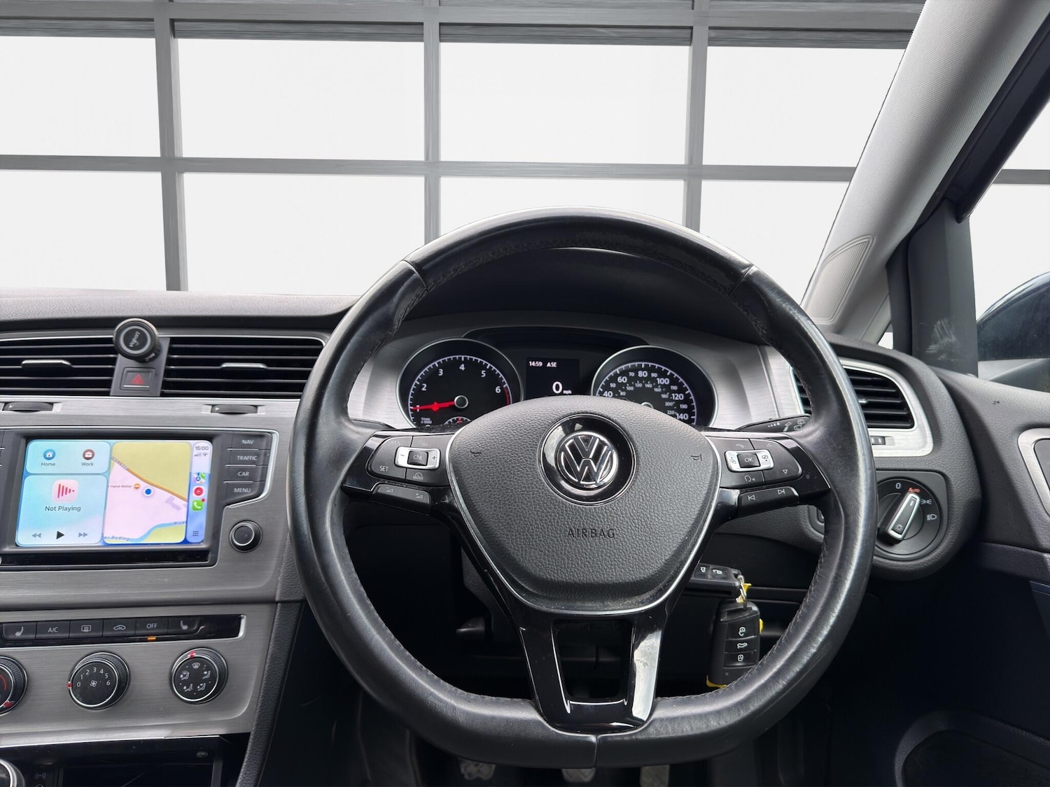 Used Volkswagen Golf 2016 for sale - 77524691: Photo 4