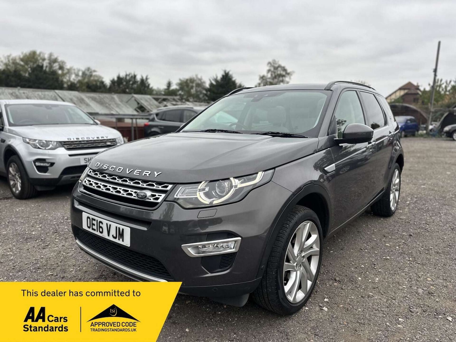 Used Land Rover Discovery Sport 2016 for sale - 77946169: Photo 2