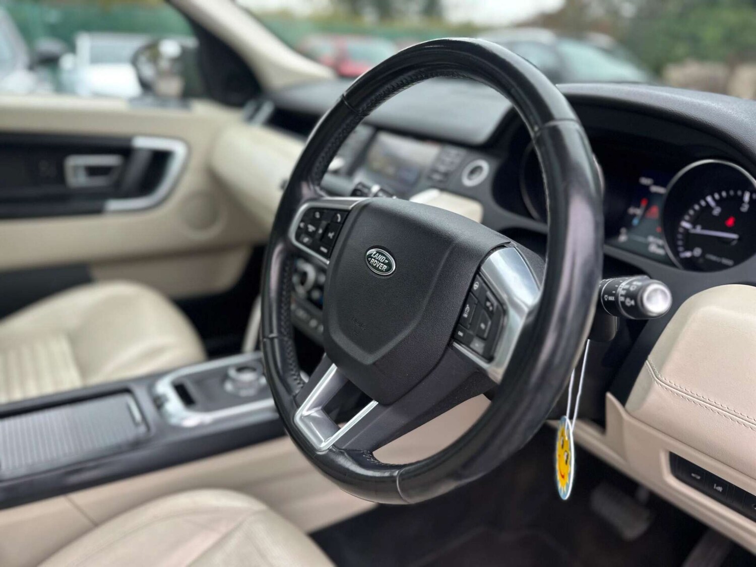 Used Land Rover Discovery Sport 2016 for sale - 77946169: Photo 33