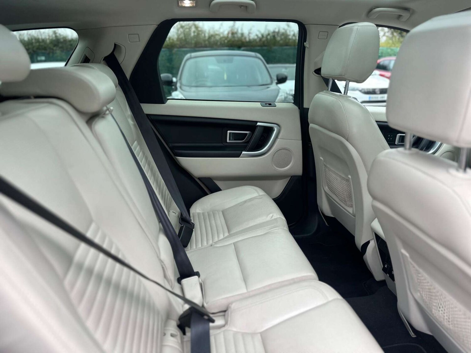 Used Land Rover Discovery Sport 2016 for sale - 77946169: Photo 48