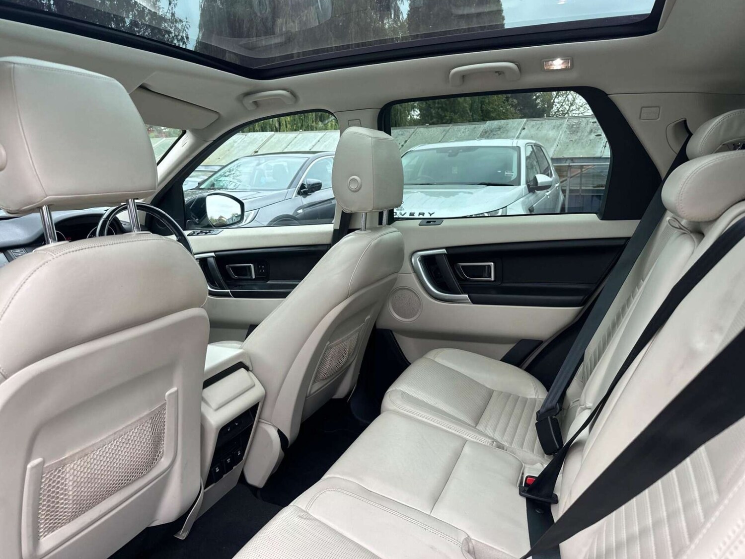 Used Land Rover Discovery Sport 2016 for sale - 77946169: Photo 80