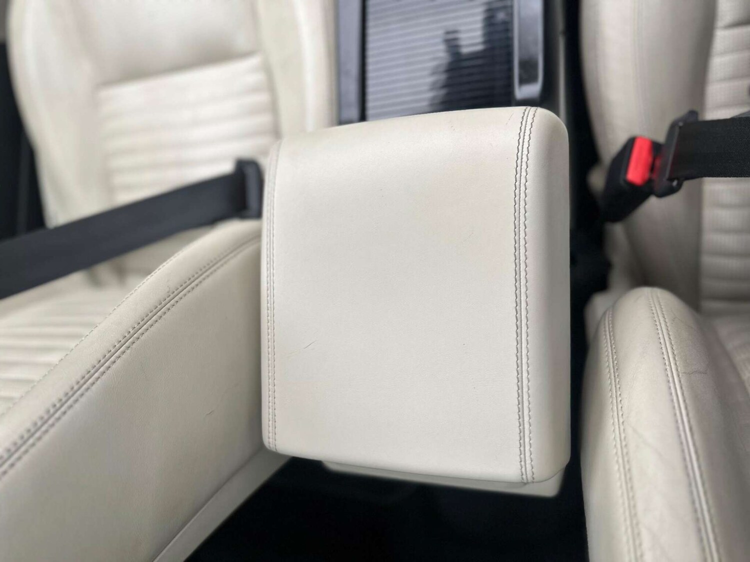 Used Land Rover Discovery Sport 2016 for sale - 77946169: Photo 95