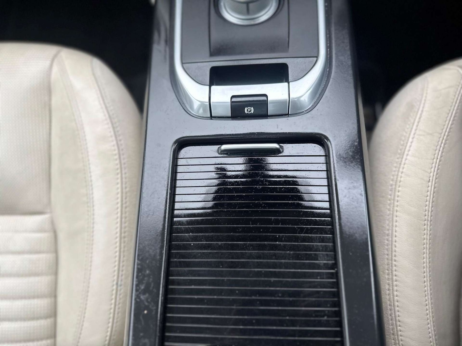 Used Land Rover Discovery Sport 2016 for sale - 77946169: Photo 97