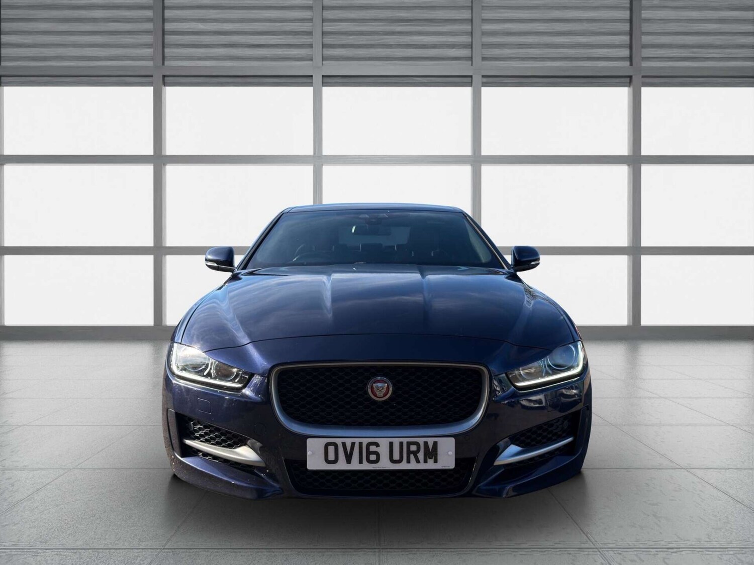 Used Jaguar XE 2016 for sale - 77946154: Photo 13