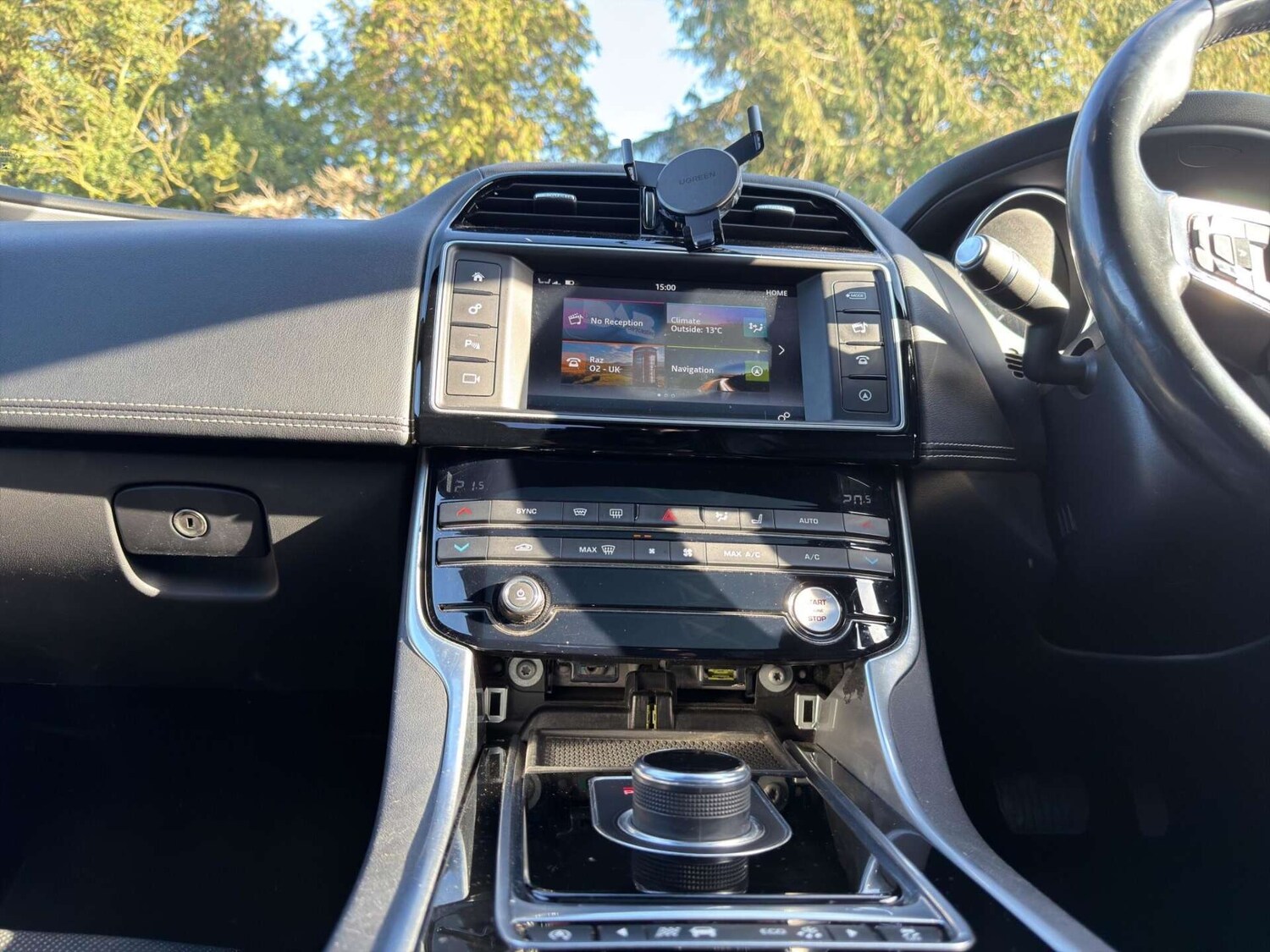 Used Jaguar XE 2016 for sale - 77946154: Photo 42