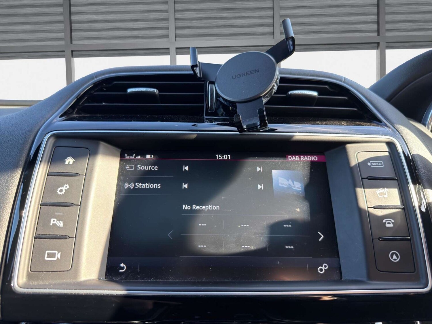 Used Jaguar XE 2016 for sale - 77946154: Photo 63